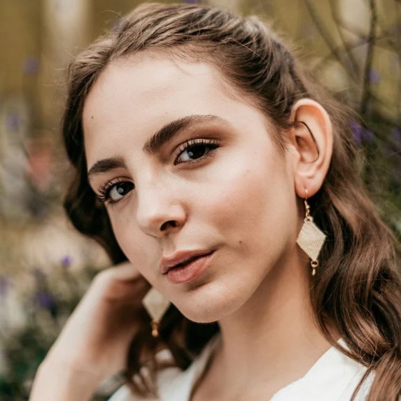 NWT / Embra Bead Project / Athena Earrings ♥️ - Picture 2 of 3